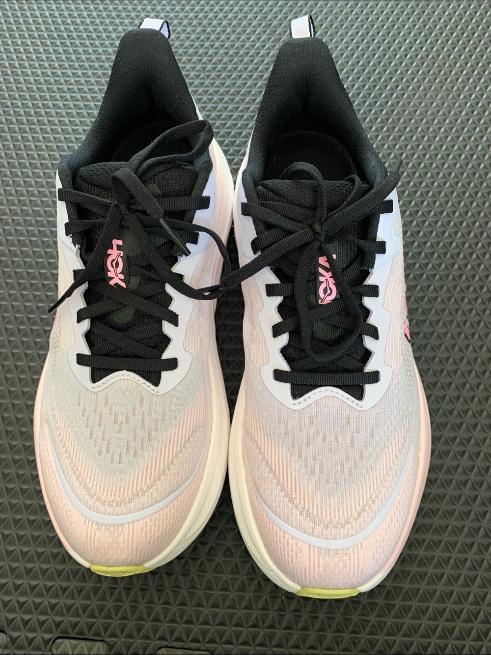 Hoka ‼️‼️Women's Light Pinko and Black SKYFLOW Shoes